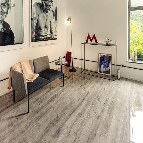 KAINDL EASY TOUCH WR DĄB ALMADA PANELE PODŁOGOWE AC4  WIZUALIZACJA.jpg