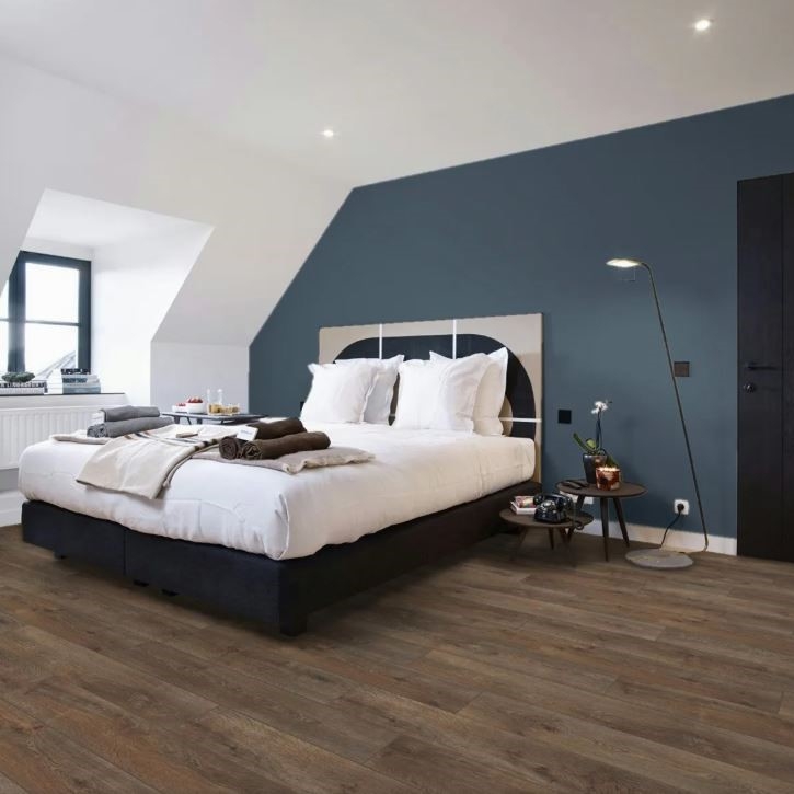 berry-alloc-ocean-8-4V-texas-brown-AC4-8mm-4V-panele-podłogowe-laminowane-wodoodporne-wodoszczelne-piekary-śląskie-bytom-chorzów-tarnowskie-góry-siemianowice-śląskie-ruda-śląska-katowice-tanio-abak-62003095-5414404198211-