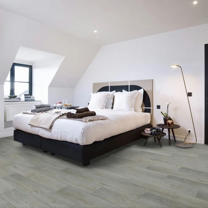 berry-alloc-ocean-8-4V-texas-grey-AC4-8mm-4V-panele-podłogowe-laminowane-wodoodporne-wodoszczelne-piekary-śląskie-bytom-chorzów-tarnowskie-góry-siemianowice-śląskie-ruda-śląska-katowice-tanio-abak-5414404263070-62003096-wizualizacja(1)