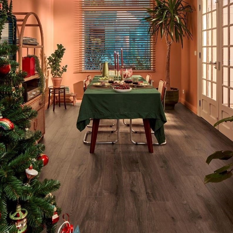 berry-alloc-ocean-8-4V-gyant-dark-brown-AC4-8mm-4V-panele-podłogowe-laminowane-wodoodporne-wodoszczelne-piekary-śląskie-bytom-chorzów-tarnowskie-góry-siemianowice-śląskie-ruda-śląska-katowice-tanio-abak-62003071-5414404244628-INSPIRACJA